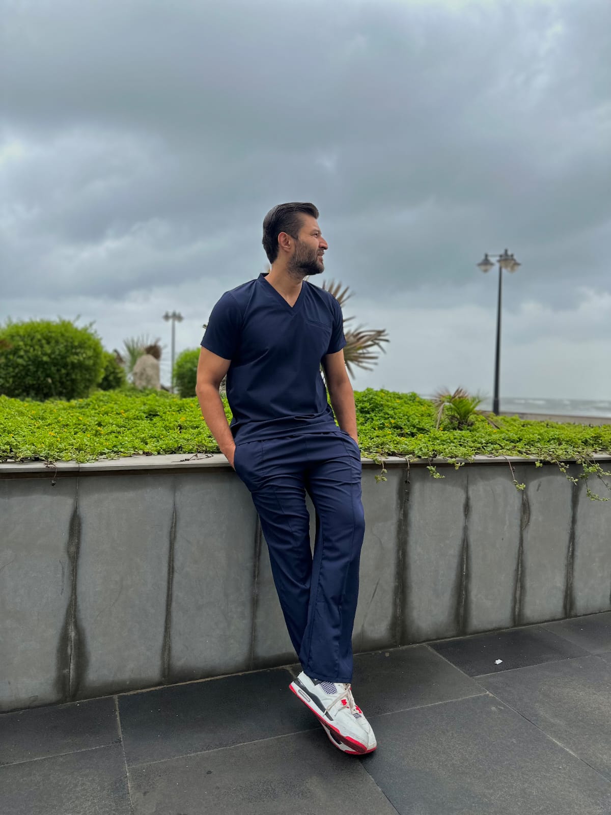 Couture Colletion Basic V-Neck For Him